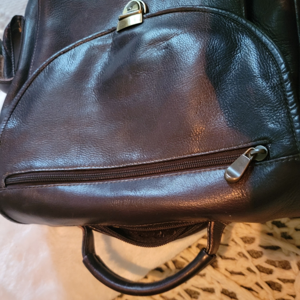 Leather Bag - Picture 5 of 14